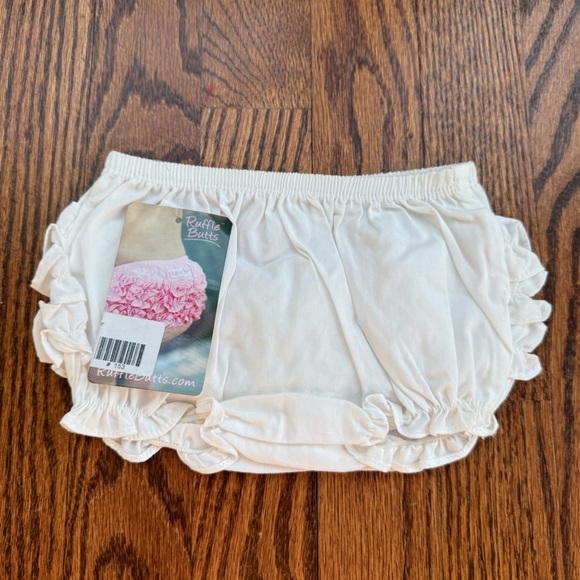 NEW Ruffle Butts Ruffled Bloomers 3-6 Months - Picture 2 of 4